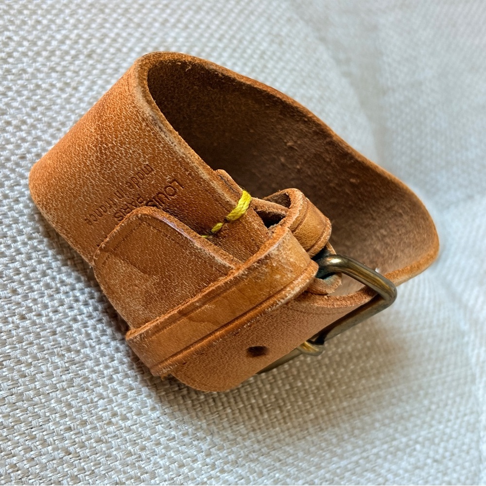 Louis Vuitton vintage leather luggage piece strap authentic